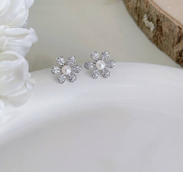 925 Silver Earrings with Zirconia and Pearl in the Shape of a Flower-Earrings-GULI GULI