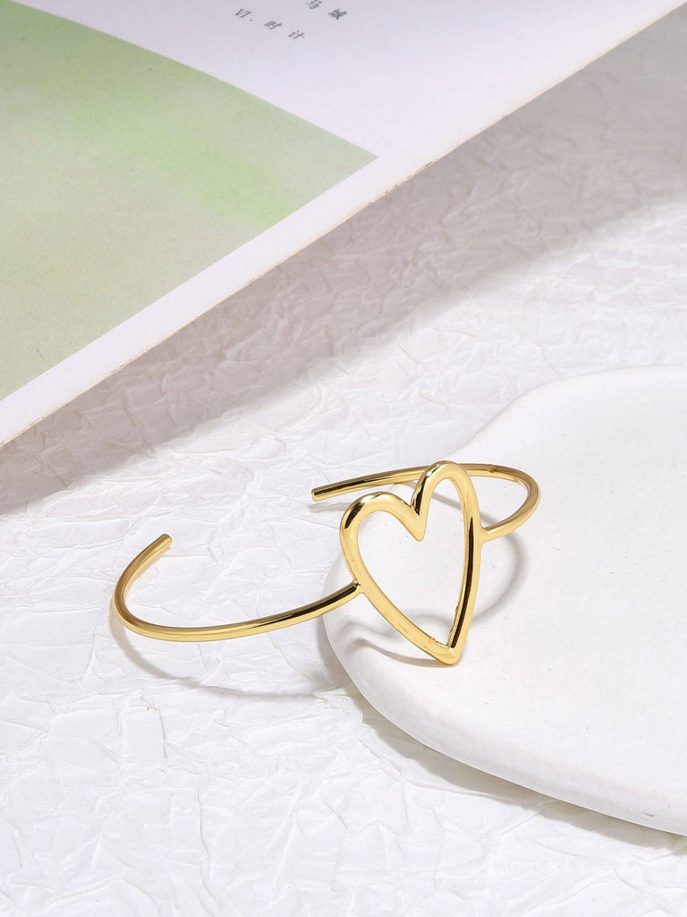 Adjustable Minimalist Heart Bracelet in 18k Gold Plated-Bracelets-YIWU ZOSEN