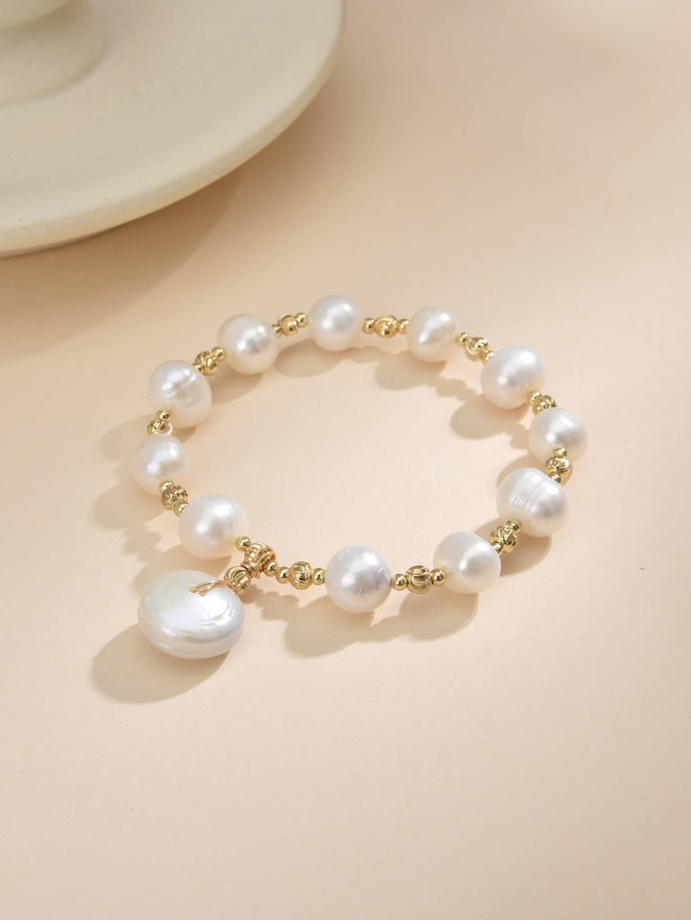 Bracelet Made with Cultured Pearls with 18k Gold Plated-Bracelets-Baishangmei