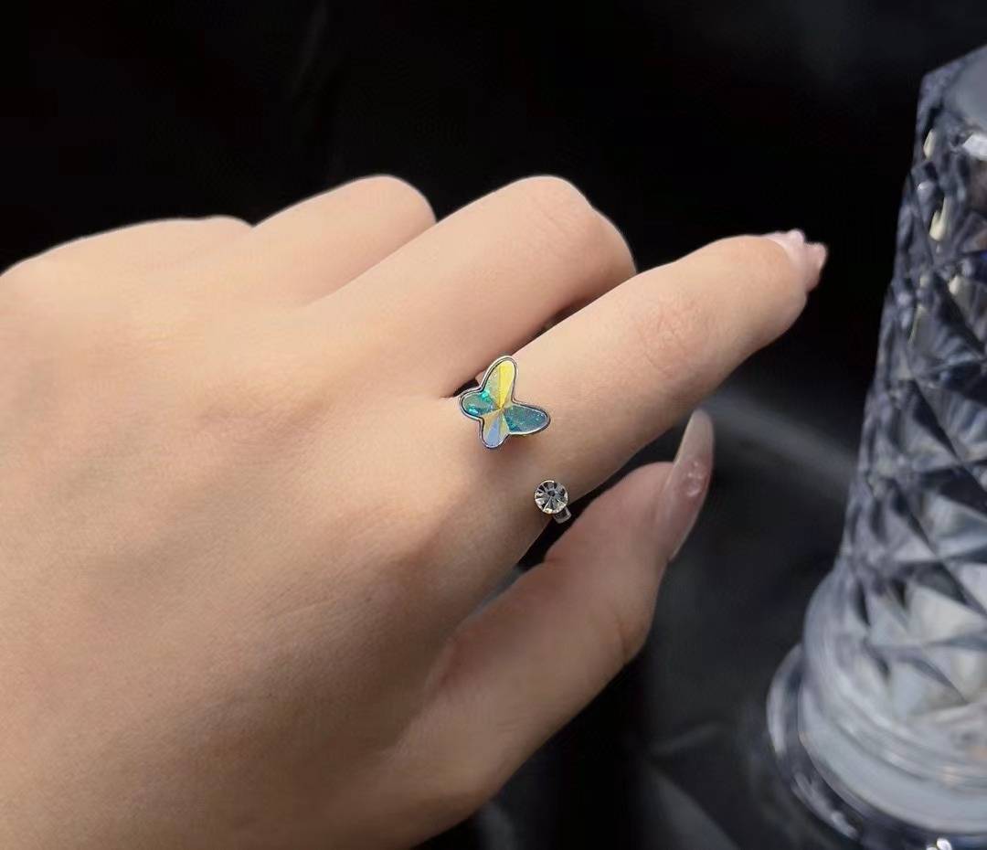 Litmus Butterfly Ring in 925 Sterling Silver with Swarovski JADE SAER