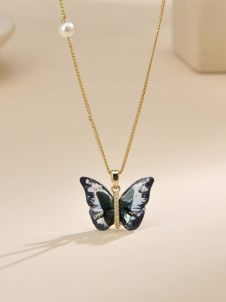 Necklace with Butterfly Pendant and Pearl Detail with 18k Gold Plated-Bracelets-Vila veloni corp