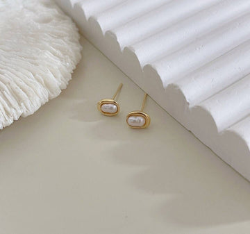 Oval Earrings with Cultured Pearl in 925 Silver and 18k Gold Plated-Earrings-GULI GULI