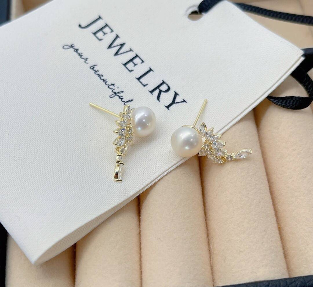 Pearl Earrings in the Shape of Wings and Zirconia in 925 Silver with 18k Gold Plated-Earrings-GULI GULI