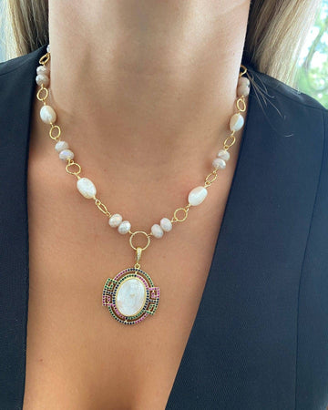 Twisted Necklace with Pearls and White Crystals with Religious Pendant in Cooper and 18k Gold Plating-Necklaces-Vila veloni corp